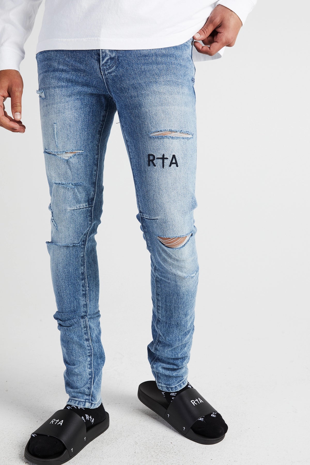 BRYANT RIPPED SKINNY JEAN | DISTRESSED VINTAGE BLUE - Image 2