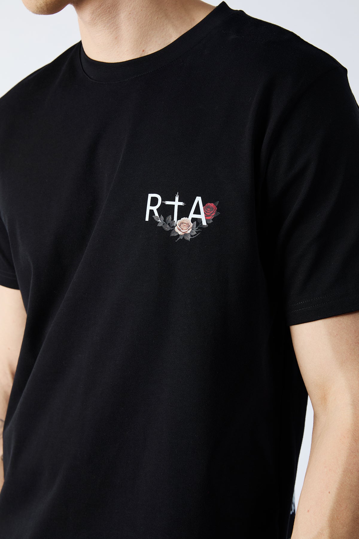 LIAM SHORT SLEEVE TEE | BLACK ROSE - Image 4