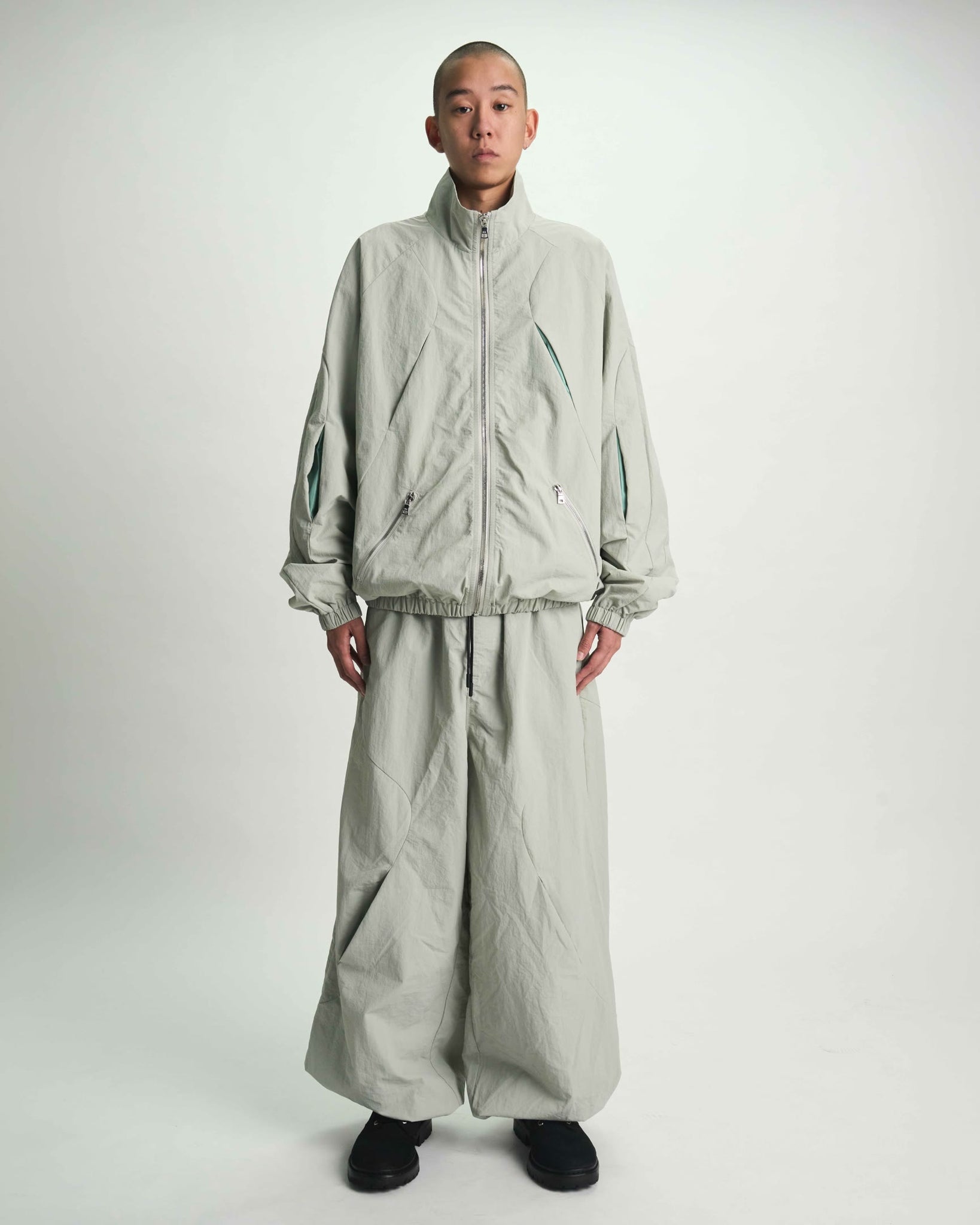 ZAID PARACHUTE PANT | SMOKE - Image 2