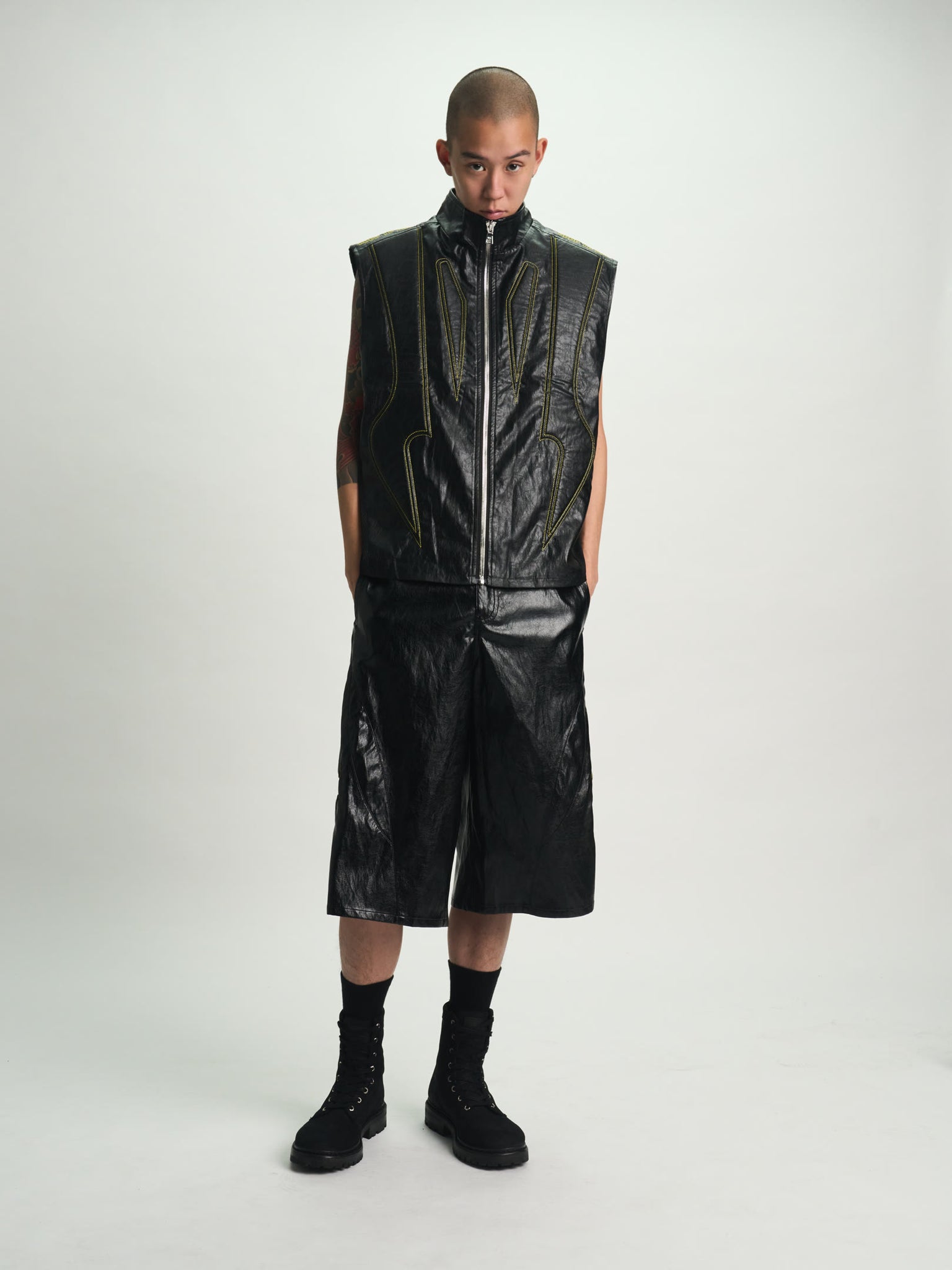 RAMI BIKER SHORT | BLACK - Image 2