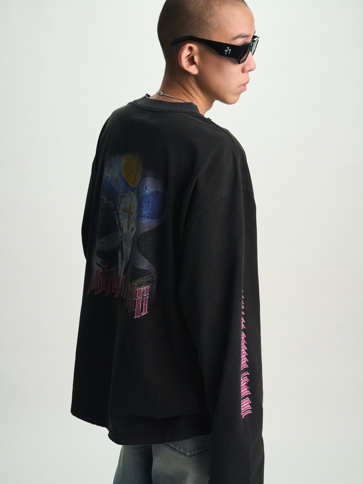 MARCEAU OVERSIZED LONG SLEEVE TEE | BLACK SCENERY - Image 3
