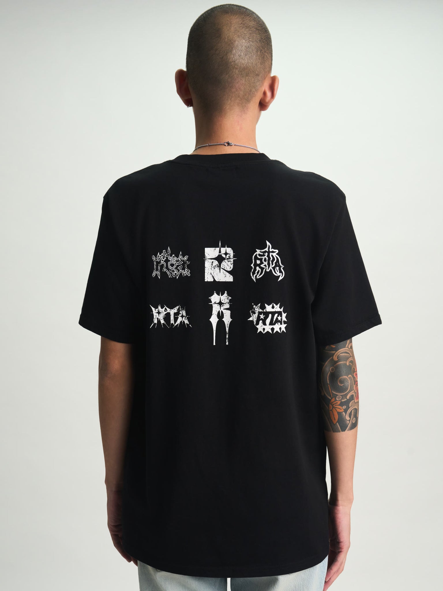 LIAM SHORT SLEEVE TEE | BLACK RAZOR TYPE - Image 3