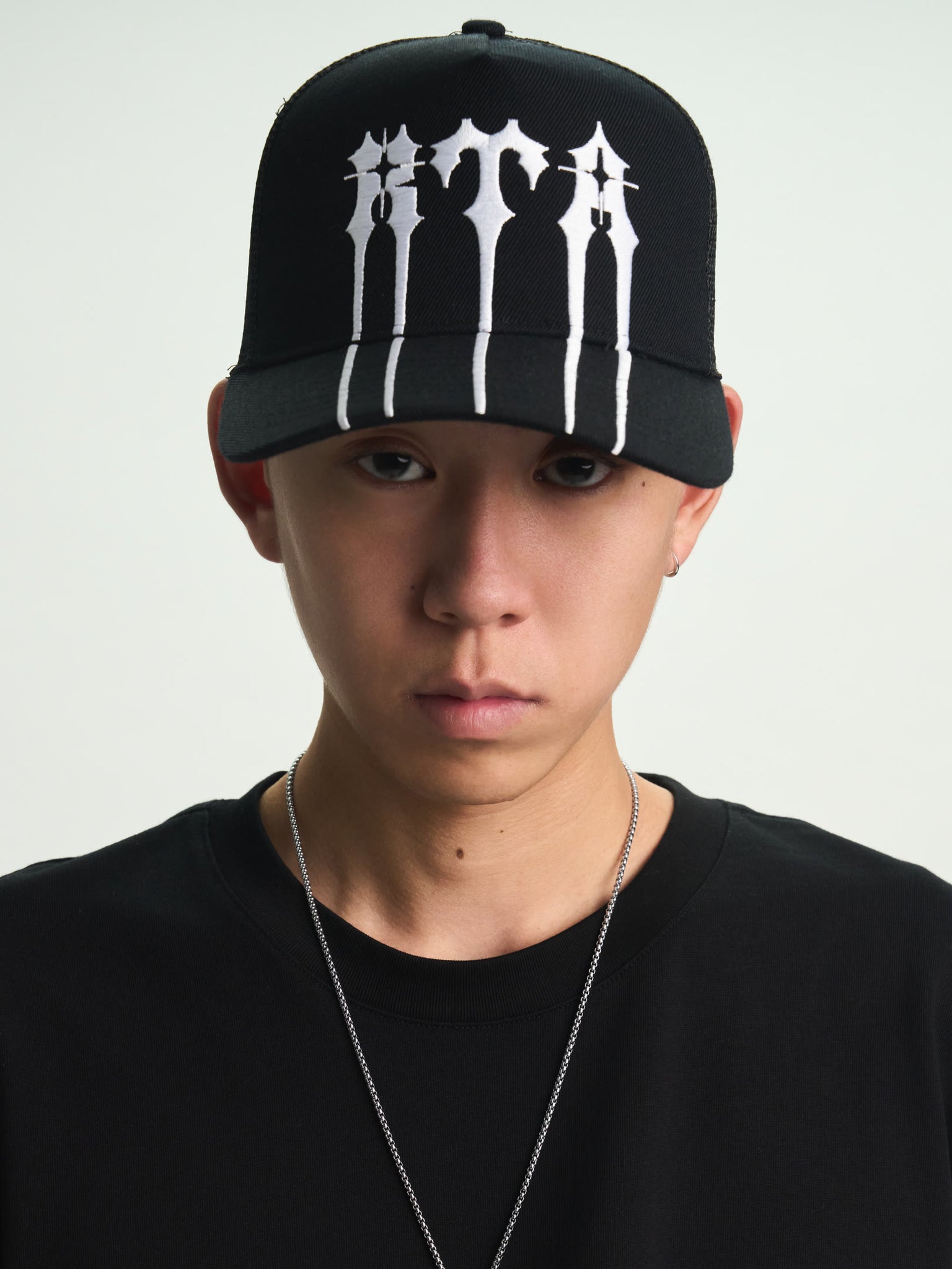 GIDEON TRUCKER HAT | BLACK SPIKED RTA - Image 2