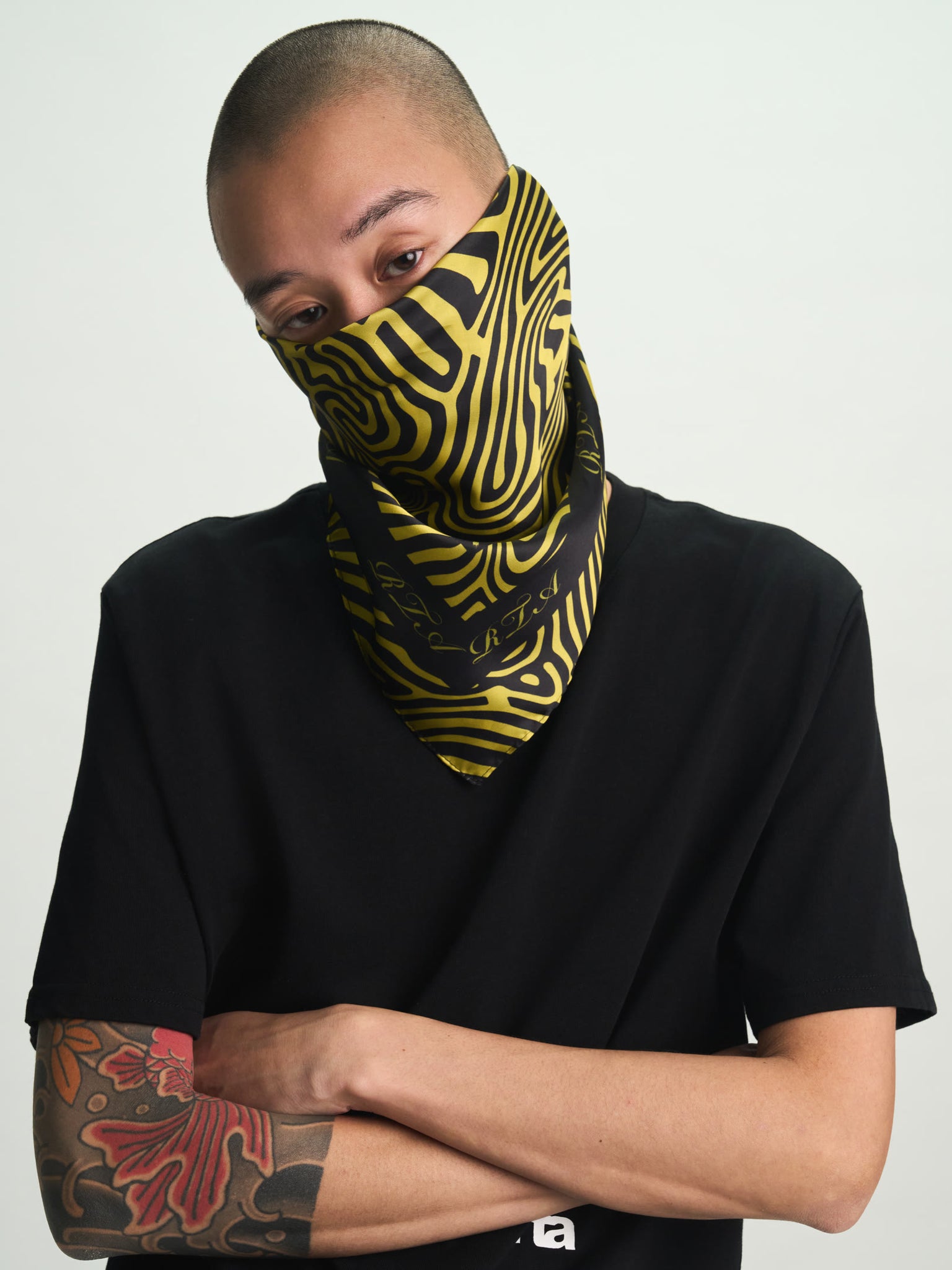 LEV BANDANA | BLACK TOPOGRAPHY - Image 2