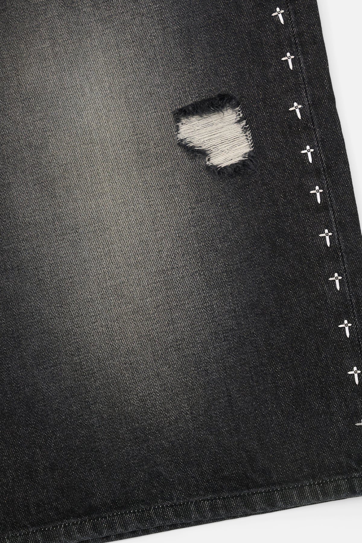 GUSTAVO DENIM SHORT | FRAY NOIR SIDE CROSS - Image 6