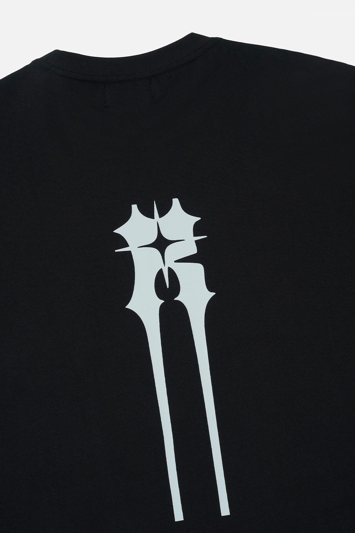 BASTIEN POCKET TEE | BLACK SPIKED R - Image 6
