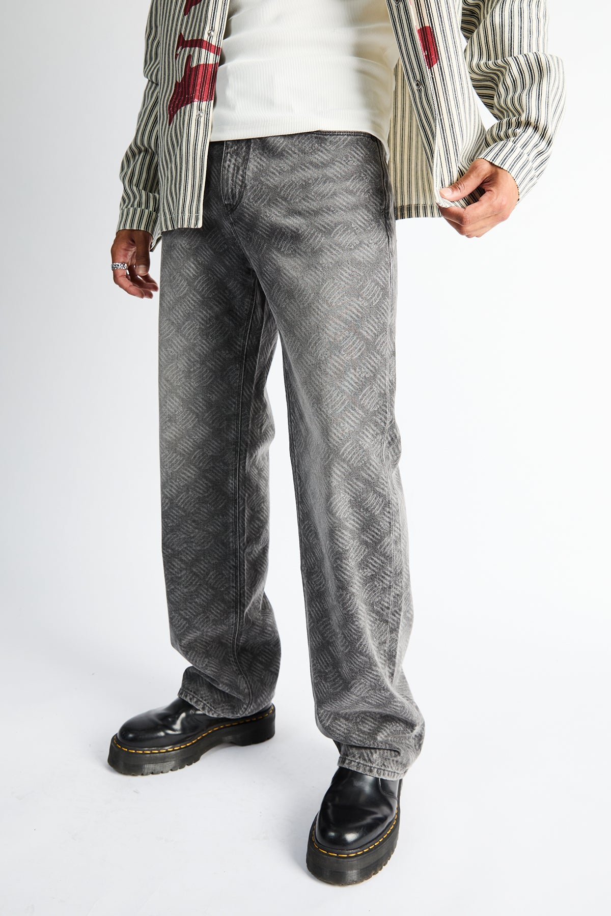 JONAS STRAIGHT LEG JEAN | ASH CHARCOAL METAL GRILL - Image 4