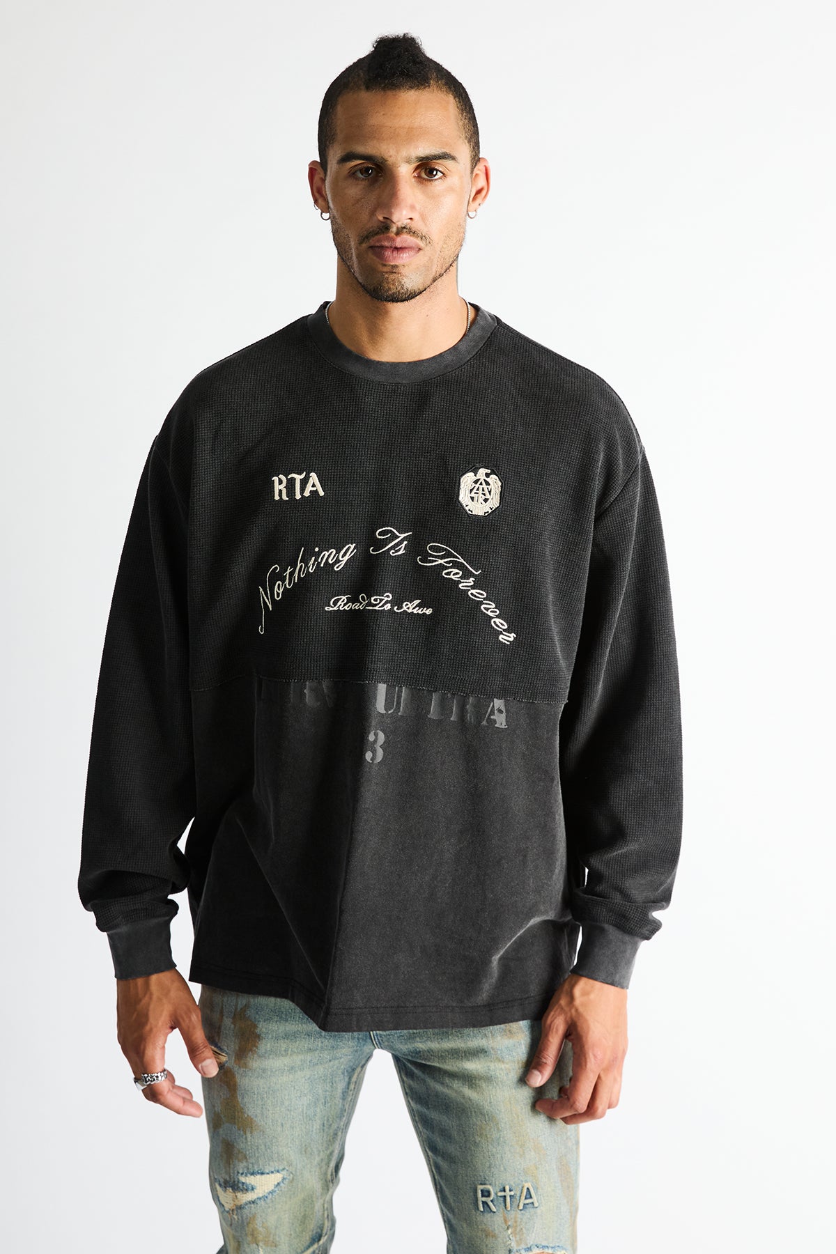 DARIO CONTRAST PANEL SWEATSHIRT | VINTAGE BLACK - Image 2