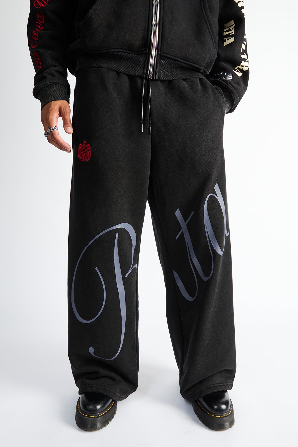 LUXEN BAGGY SWEATPANTS | VINTAGE BLACK COMBO - Image 4