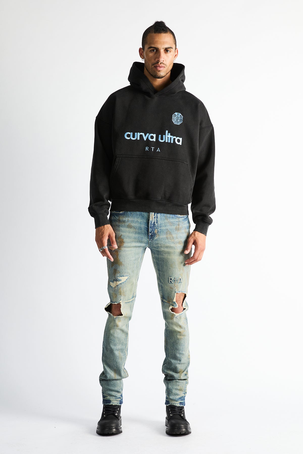 SAIREN CROPPED BOXY HOODIE | BLACK CURVA ULTRA - Image 4