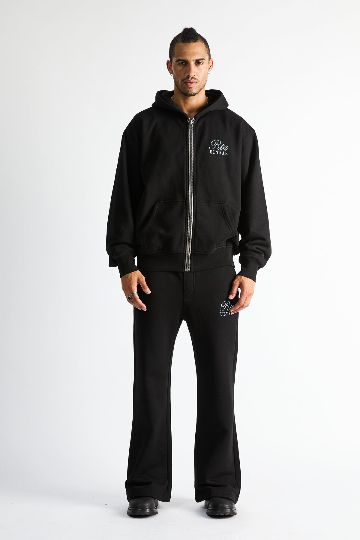 GRIFFIN FLARE SWEATPANT | BLACK RTA ULTRA - Image 2