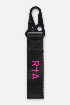 ORA KEYCHAIN | BLACK PINK