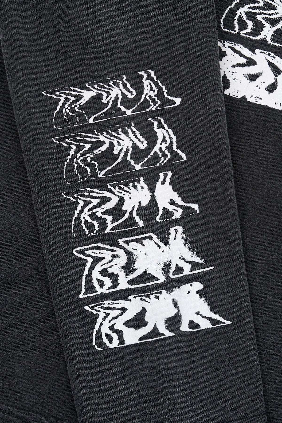 LORIS DOUBLE LAYERED LONG SLEEVE TEE | BLACK SMOKY RTA - Image 6